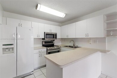7680 SW 153rd Ct unit 105, Miami, FL 33193 - photo 6