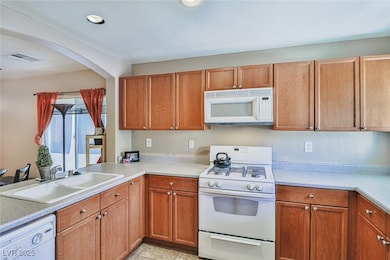 9068 Alluring, Las Vegas, NV 89149 - photo 7