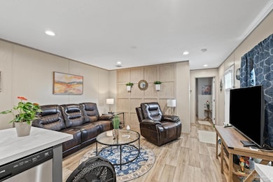 2401 San Juan Grande, Pensacola, FL 32507 - photo 6