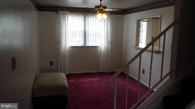 983 Regina Dr, Halethorpe, MD 21227 - photo 3