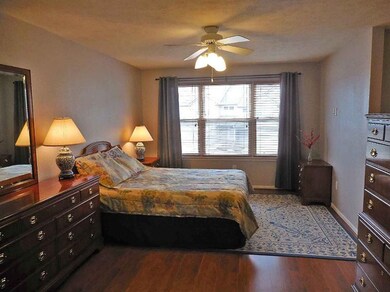 3576 Bent Trail Dr unit 60, Ann Arbor, MI 48108 - photo 3