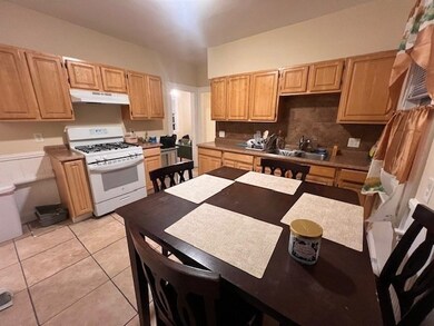 7 Sumner Park unit 3, Dorchester, MA 02125 - photo 3