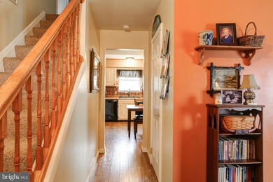 323 Sweetbriar Dr, Harrisburg, PA 17111 - photo 4