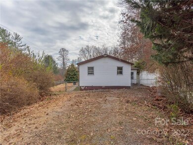 78 Old Oak Hill Rd, Candler, NC 28715 - photo 3