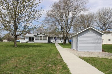 902 SE Mohawk Trail, Greensburg, IN 47240 - photo 3