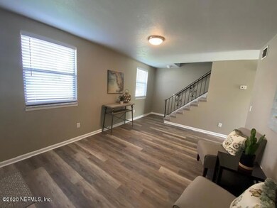 8868 Sandusky Ave S, Jacksonville, FL 32216 - photo 6