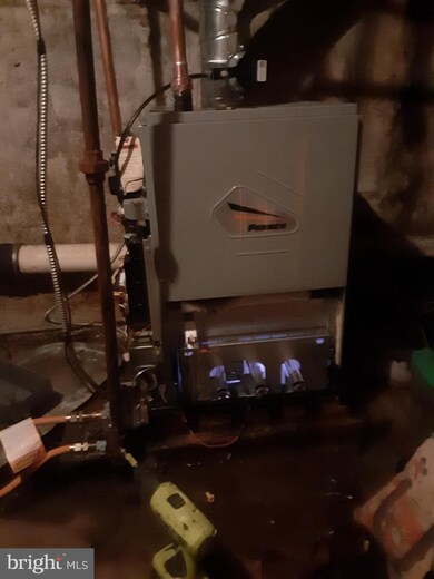 1668 Norris St, Camden, NJ 08104 - photo 3