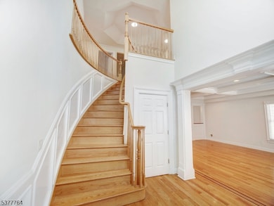 89 Sharot St, Carteret, NJ 07008 - photo 2