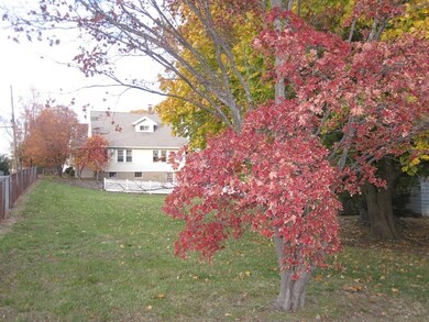 1/74 James Lancaster, Quincy, MA 02169 - photo 2