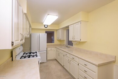 2303 Mapleview Ave, Portage, MI 49024 - photo 4