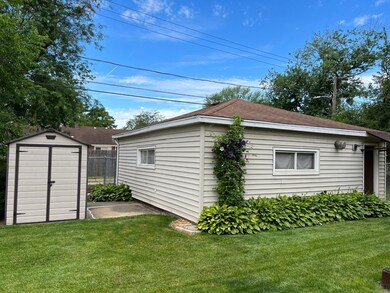 926 Portsmouth Ave, Westchester, IL 60154 - photo 4