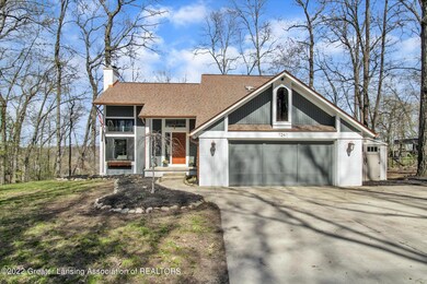 04-7241-Ledgewood-Hills-Trail-WindowStil
