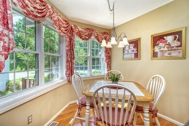 45 Arborwood Dr, Burlington, MA 01803 - photo 6