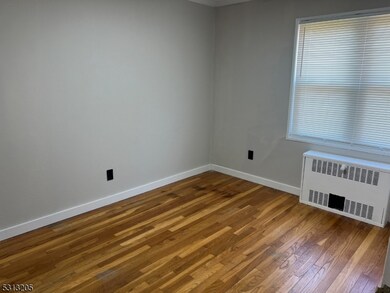 49B Garfield Park, Edison, NJ 08837 - photo 5