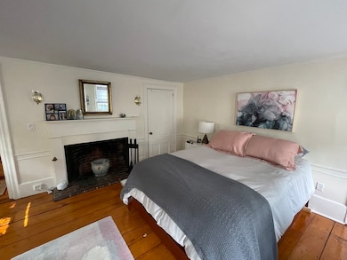 51 Elm St unit 1, Marblehead, MA 01945 - photo 7
