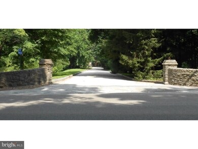 105 Harvard Ln, Bryn Mawr, PA 19010 - photo 2