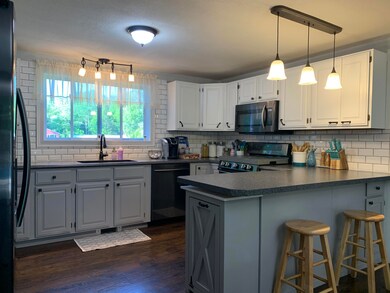 99 Martin Stream Rd, Fairfield, ME 04937 - photo 5