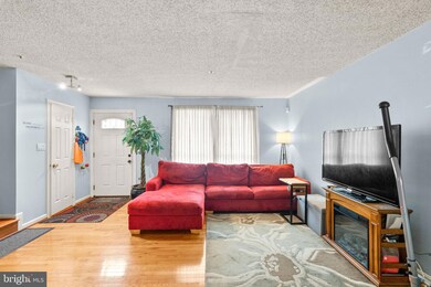 1034 Karen Blvd, Capitol Heights, MD 20743 - photo 6