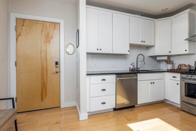 133 York St._W5_017
