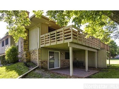 6655 Ives Ln N, Maple Grove, MN 55369 - photo 2