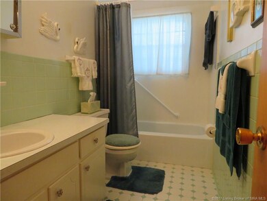 4023 Tye Ave, New Albany, IN 47150 - photo 3