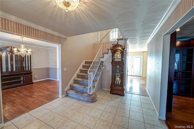 290 E Woodside Ave, East Patchogue, NY 11772 - photo 5