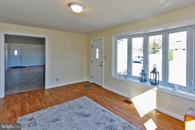 554 N 2nd St, Vineland, NJ 08360 - photo 6