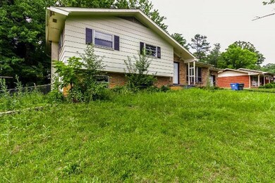 1323 Koblan Dr, Hixson, TN 37343 - photo 2