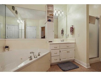 Master Bath/Spa.