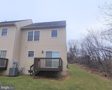 12 Weiser Ct unit 12, Womelsdorf, PA 19567 - photo 5