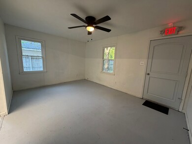 121 S Elm St, East Dublin, GA 31027 - photo 7