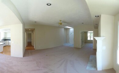 2466 Greenridge Dr, Medford, OR 97504 - photo 5