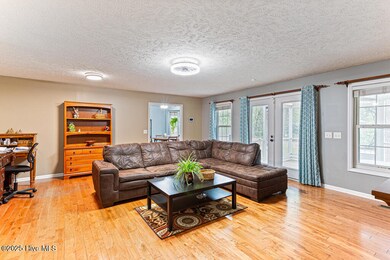 Living Room/Dining Room