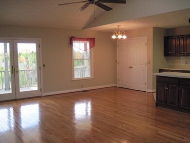 368 Votaw Rd, Harrodsburg, KY 40330 - photo 3