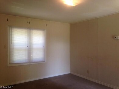 1903 Nc Highway 42 S, Asheboro, NC 27205 - photo 5