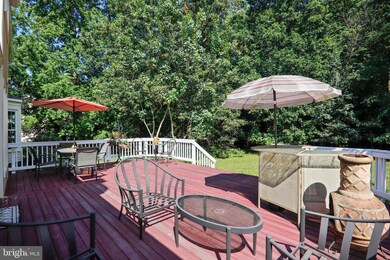 11005 Hillgate Ln, Glenn Dale, MD 20769 - photo 6