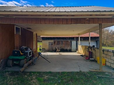 007-3810KylesFordHighway-KylesFord-TN-37