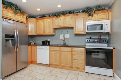 KingJames35kitchen3