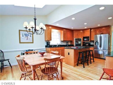 Breakfast Nook - Great eat in kitchen with cathedr