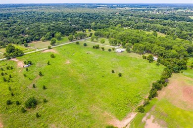 000 Iroquois Trail, Horseshoe Bend, TX 76087 - photo 5