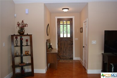 Foyer/Entry