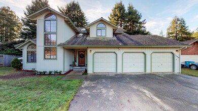 1290 Leslie Road-101