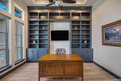 10542 Kendall Canyon, San Antonio, TX 78255 - photo 5