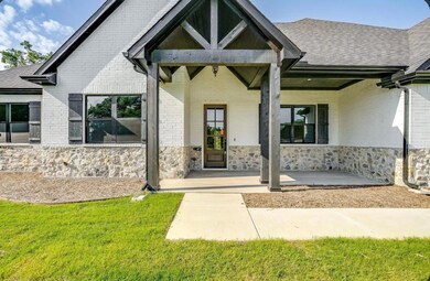 371 Sharla Smelley Rd, Weatherford, TX 76088 - photo 2