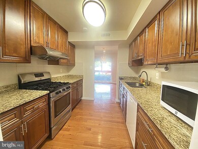 246 W Deer Park Rd unit 29C, Gaithersburg, MD 20877 - photo 5