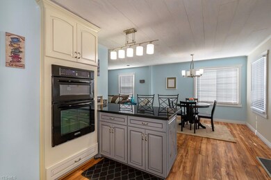 Cool breakfast bar.