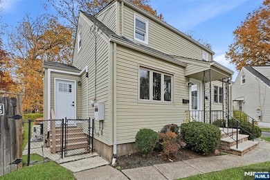 20 Dojean Ct, Bergenfield, NJ 07621 - photo 4