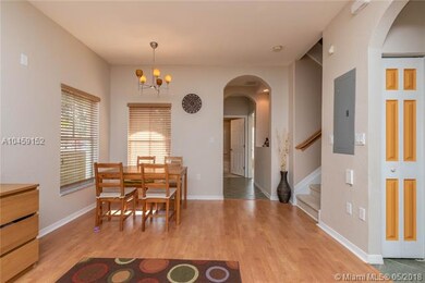 DINING/LIVING COMBINATION