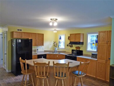 Nicely appointed kitchen with island