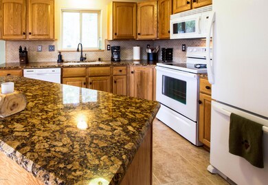 Kitchen 3